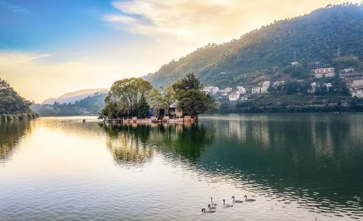 Bhimtal Tourism: A Tranquil Retreat in the Heart of Uttarakhand